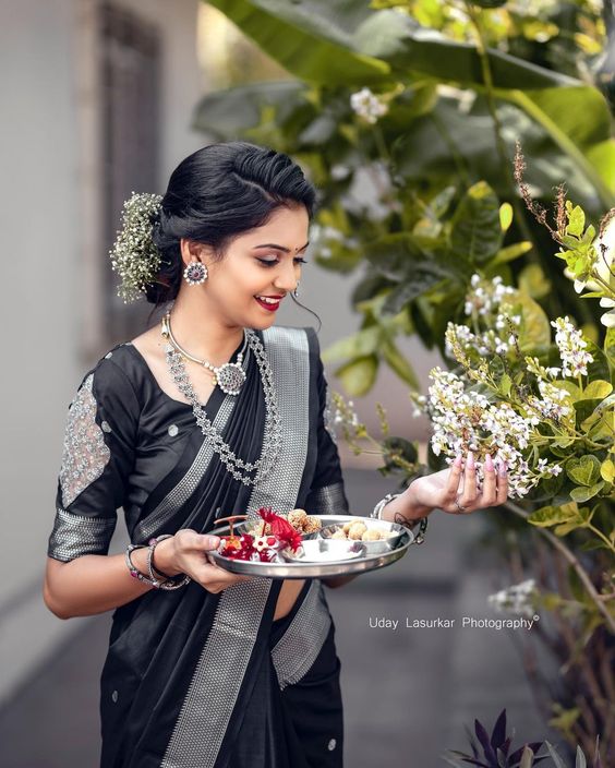 Black Paithni Silk Woven Banarasi Saree