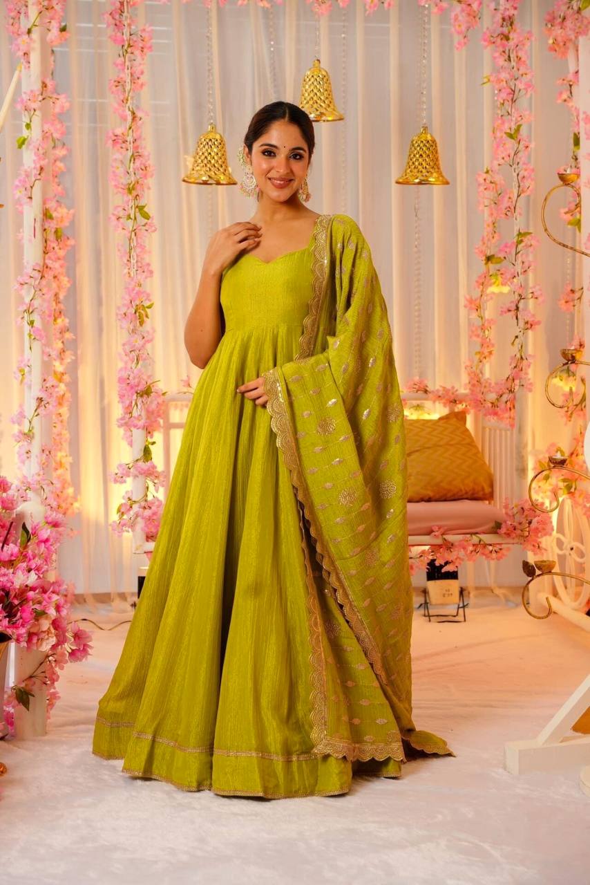 AAROHI LEMON YELLOW ANARKALI SUIT SET