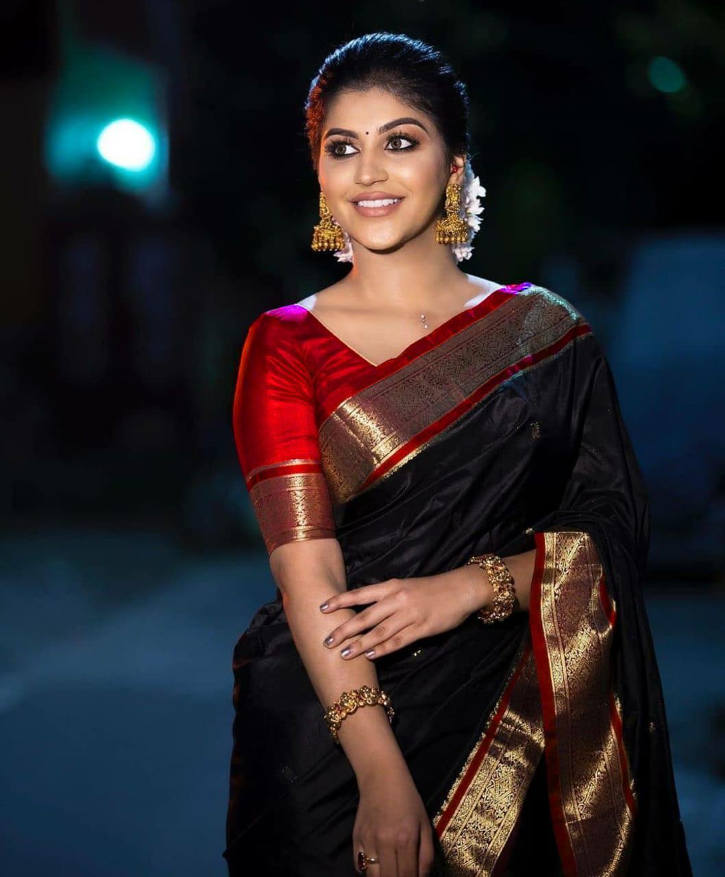 Black Berry Kanjivaram Woven Silk Saree