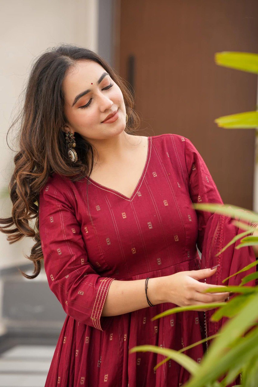 SARJINA MAROON COLOUR MASLIN ANARKALI SUIT SET