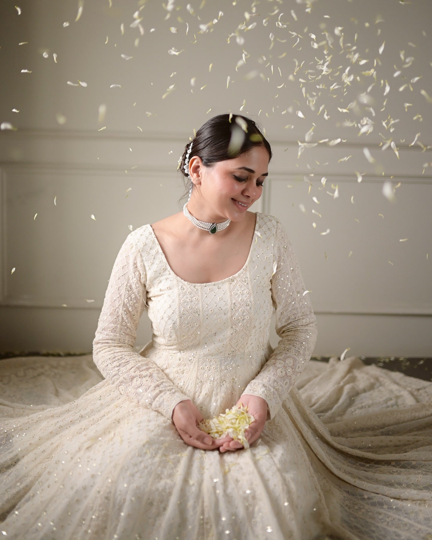 LAKHNAWI WHITE EMBROIDERED GEORGETTE ANARKALI SUIT SET
