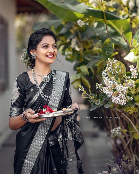 Black Paithni Silk Woven Banarasi Saree