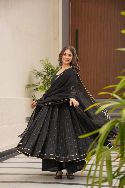 ISHANI BLACK ANARKALI SUIT SET